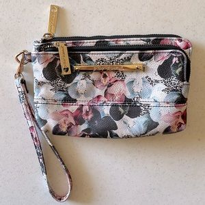 Betsey Johnson Talli Wristlet Pouch w/ 2 zip compartments & removable strap EUC